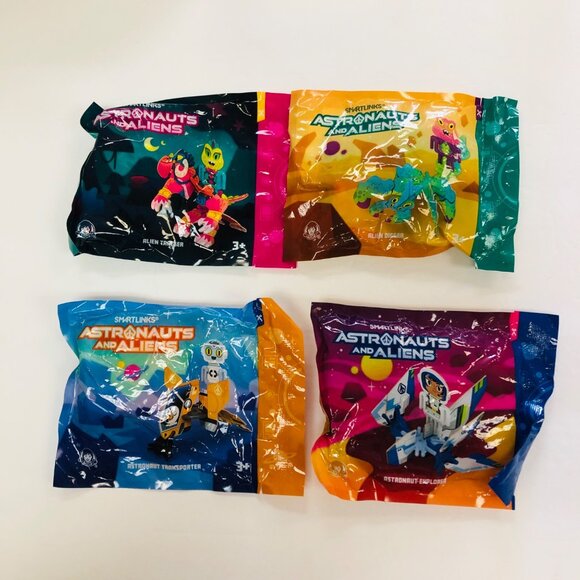Astronauts & Aliens Wendy's Kid's Meal Toy Lot of 4 All Different New Sealed - Picture 1 of 6